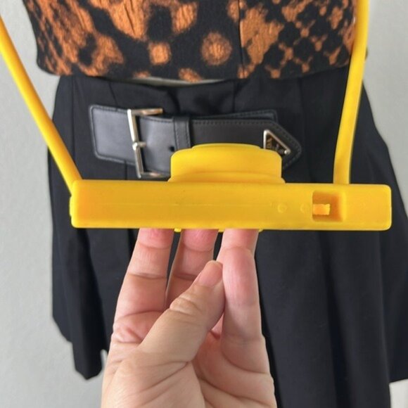 Moschino Barbie Yellow Camera Crossbody Phone Carrying Case Bag 15 Runway - Picture 6 of 11